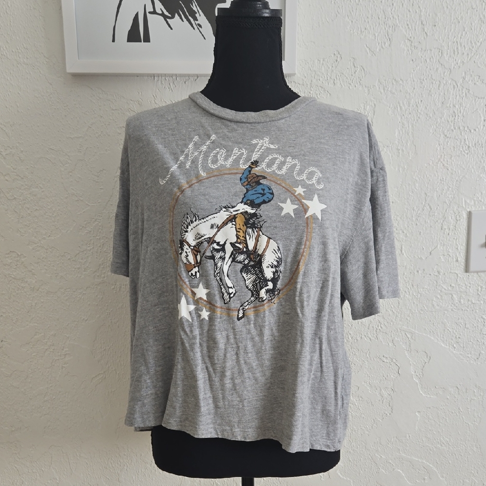 Rebellious Rose Gray Graphic Crop Top